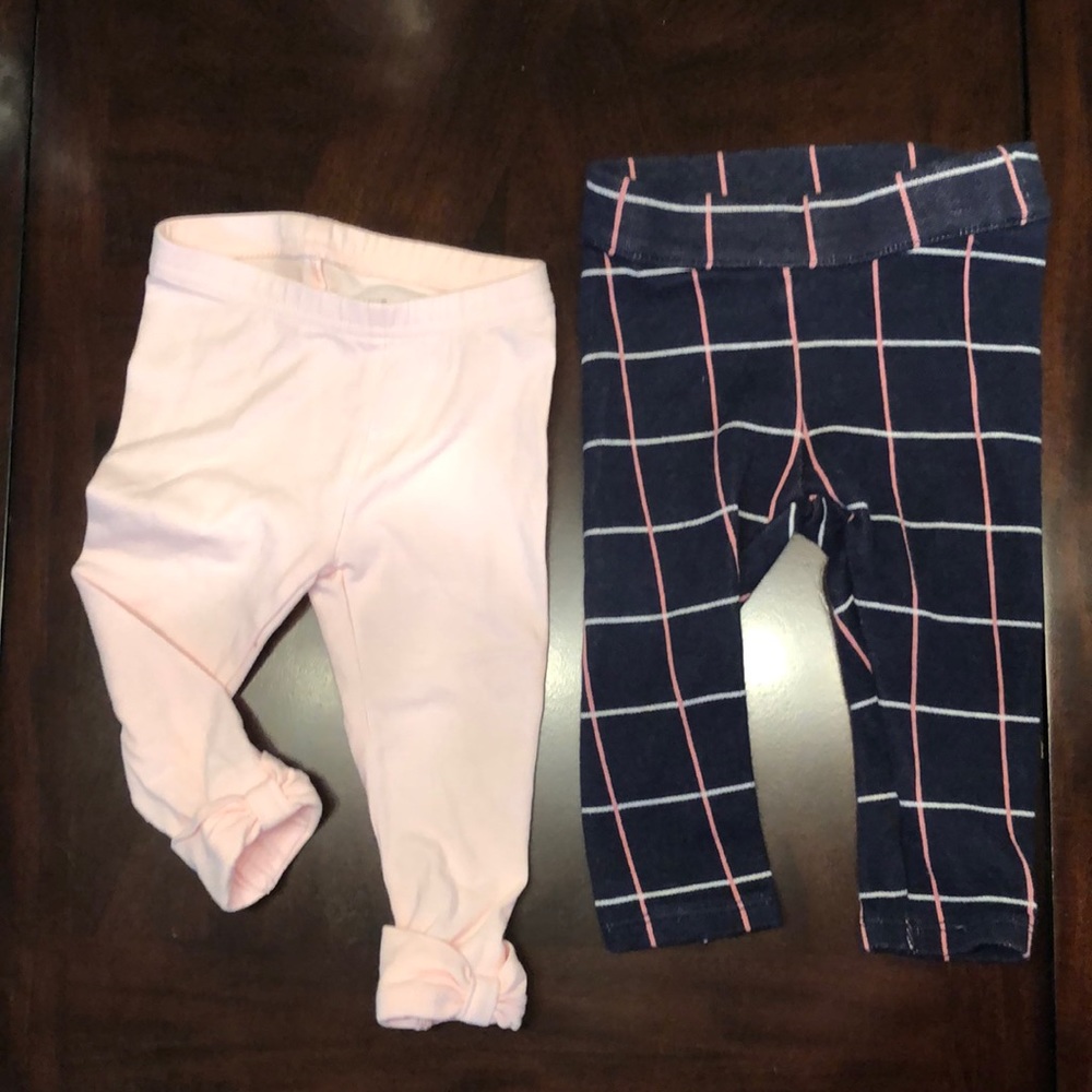 Two pairs of Janie and Jack girls leggings 6-12mo